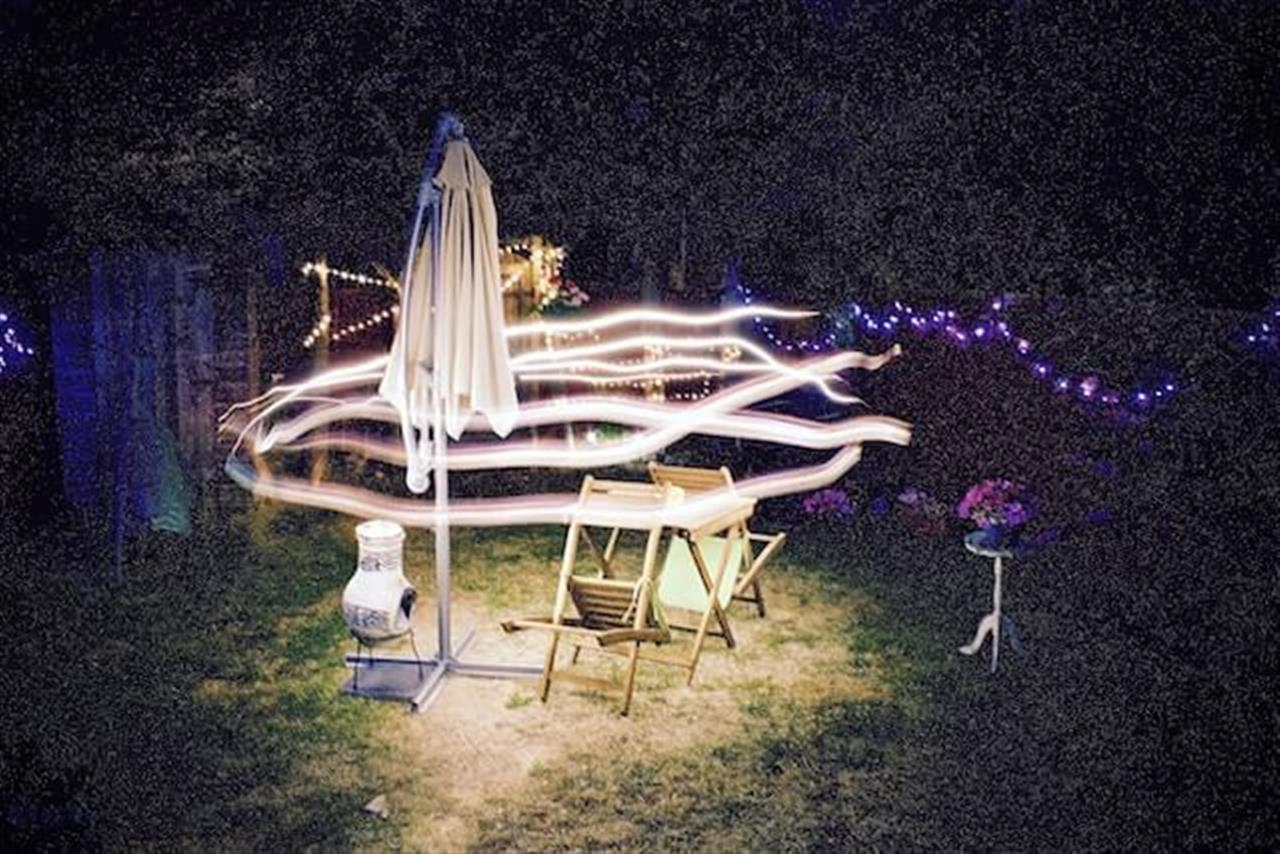 Få den perfekte haveparasol til din terrasse